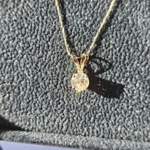 0.3ct Natural Diamond Pendant 14kt Necklace